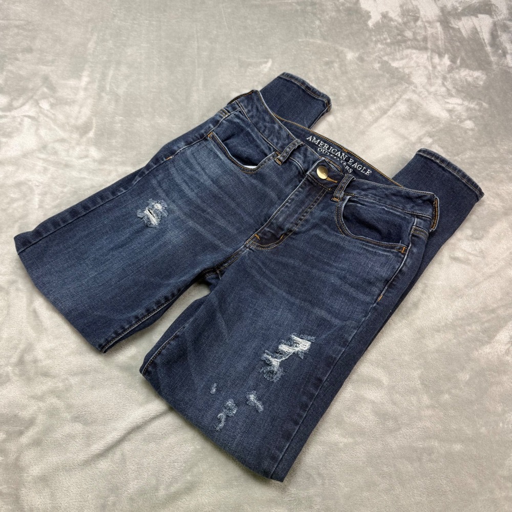 American Eagle Outfitters Womens Size‎ 6 Super Stretch Distressed Jegging Blue